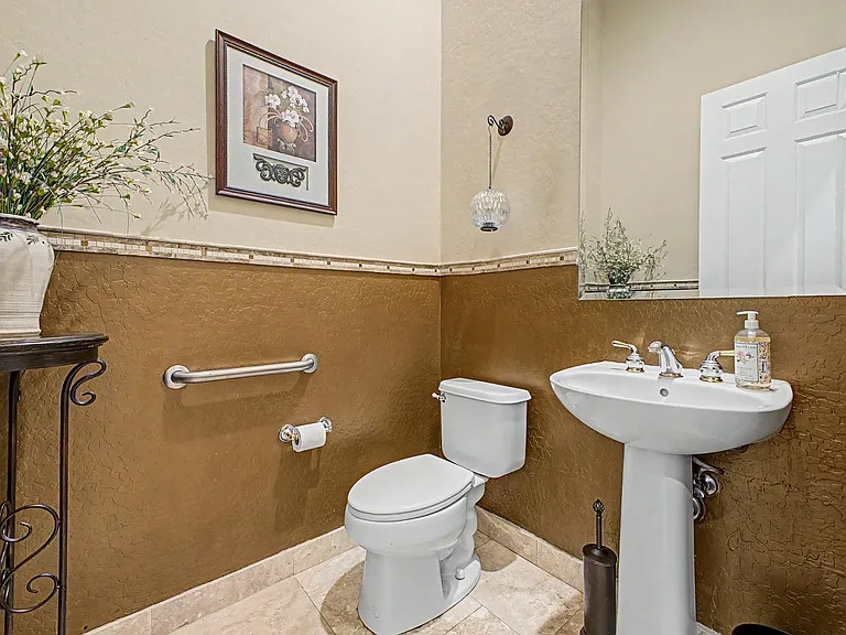 41923 N Moss Springs Rd — Photo 36
