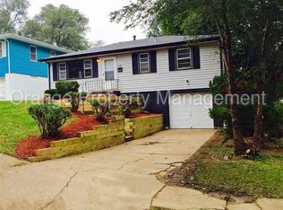 3930 Crown Point Ave, Omaha, NE 68111