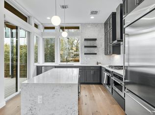900 S 2nd St, Austin, TX 78704