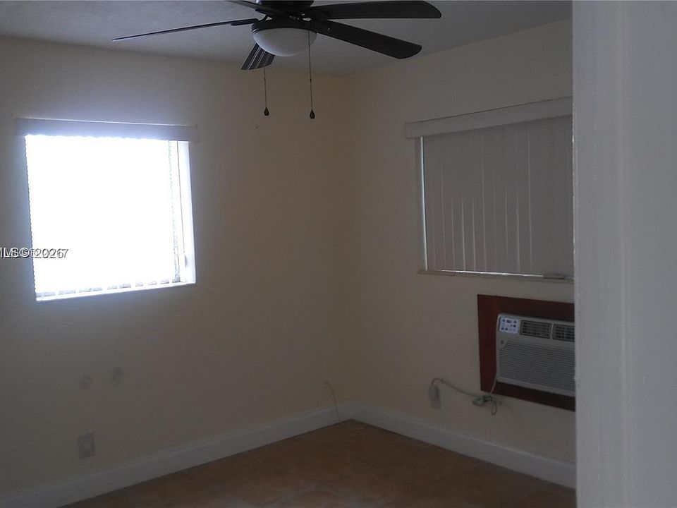 2nd image of 2441 SW 27th Ave APT 3