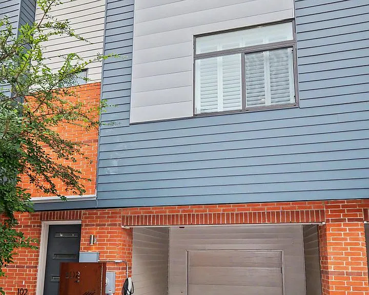 1606 N Hackberry St #102 — Photo 2