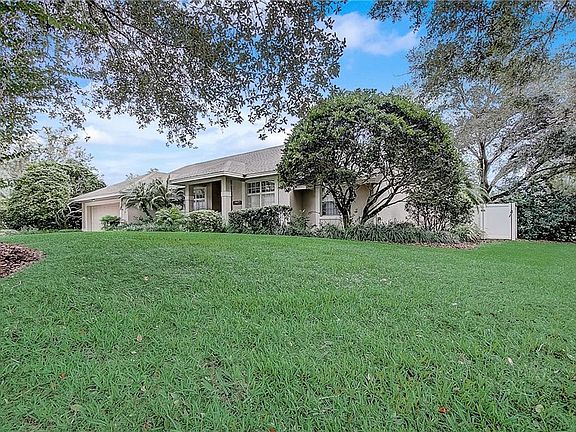 2nd image of 1017 Willa Lake Cir