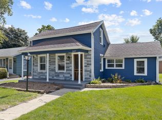 11609 Main St, Huntley, IL 60142