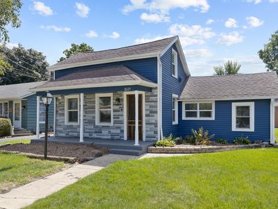 11609 Main St, Huntley, IL, 60142