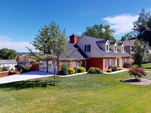 2nd image of 45 Hickory Dr
