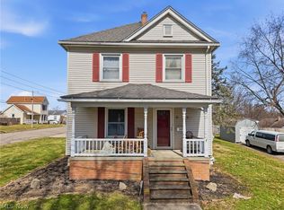 207 Harmon Ave NE, Brewster, OH 44613