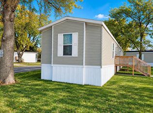801 E 18 1/2 St Lot 90, Albert Lea, MN 56007