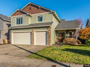 2327 Mountain River Dr, Lebanon, OR 97355