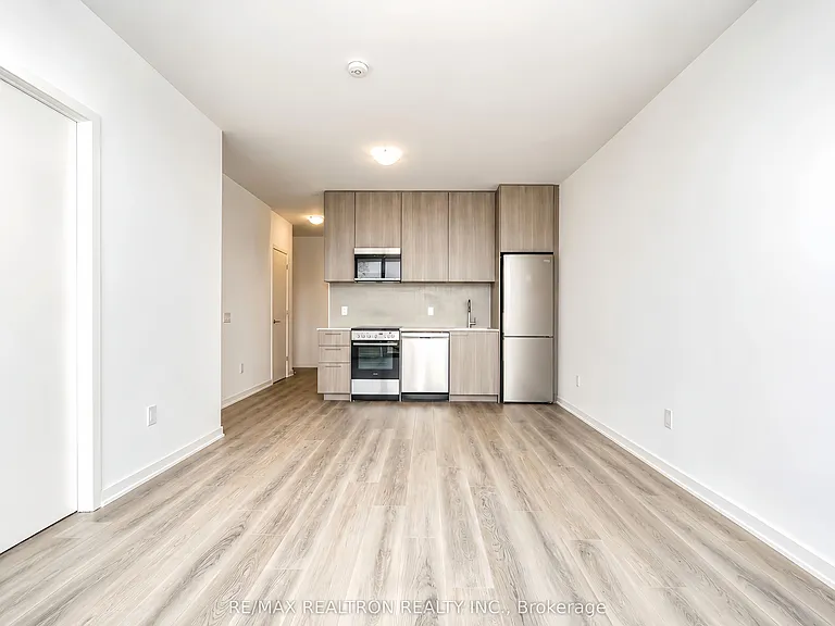 7439 Kingston Rd #101A — Photo 12