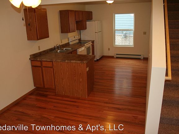 3rd image of 2747 Scenic Dr Unit 04