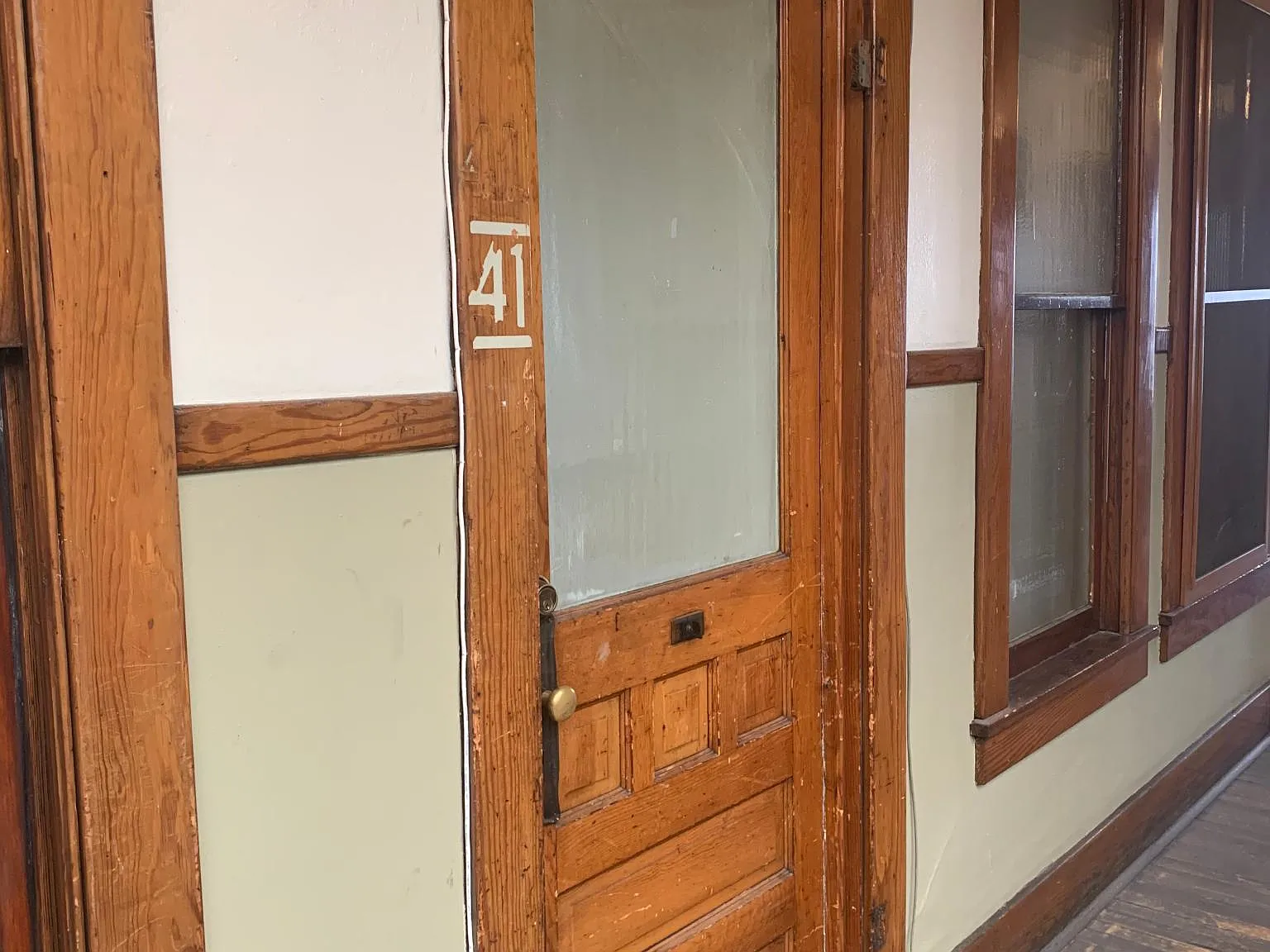 2 bed, 650 sqft, $895 — Photo 2