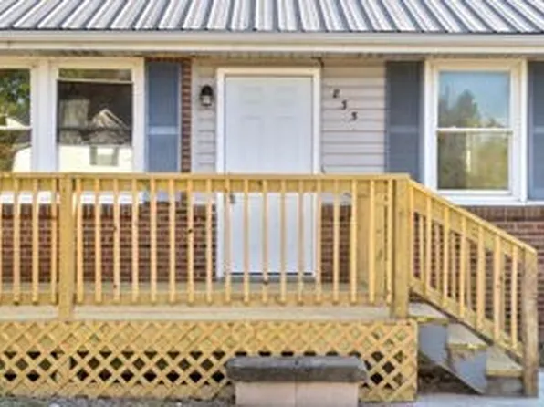 835 Peachers Mill Rd, Clarksville, TN 37042