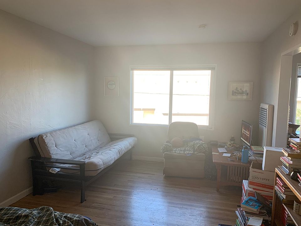 2nd image of 714 Forest St APT B