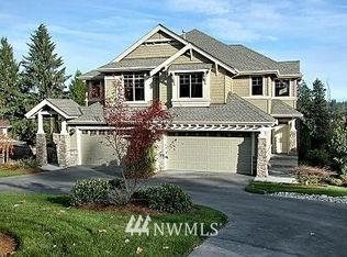 14607 Cascadian Way UNIT 6B, Lynnwood, WA