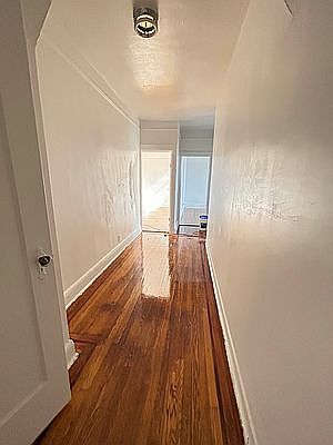 1st image of 90-50 179th Pl #D5