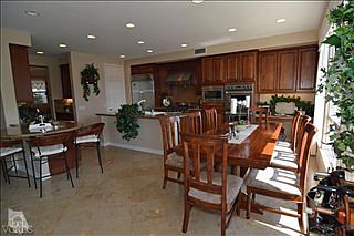 5th image of 720 Sterling Hills Dr