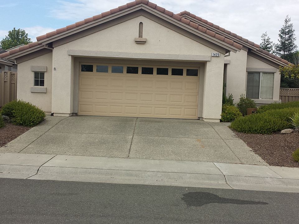 1st image of 1425 Sweet Juliet Ln
