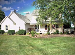 315 Apple Rd, Amelia, OH 45102