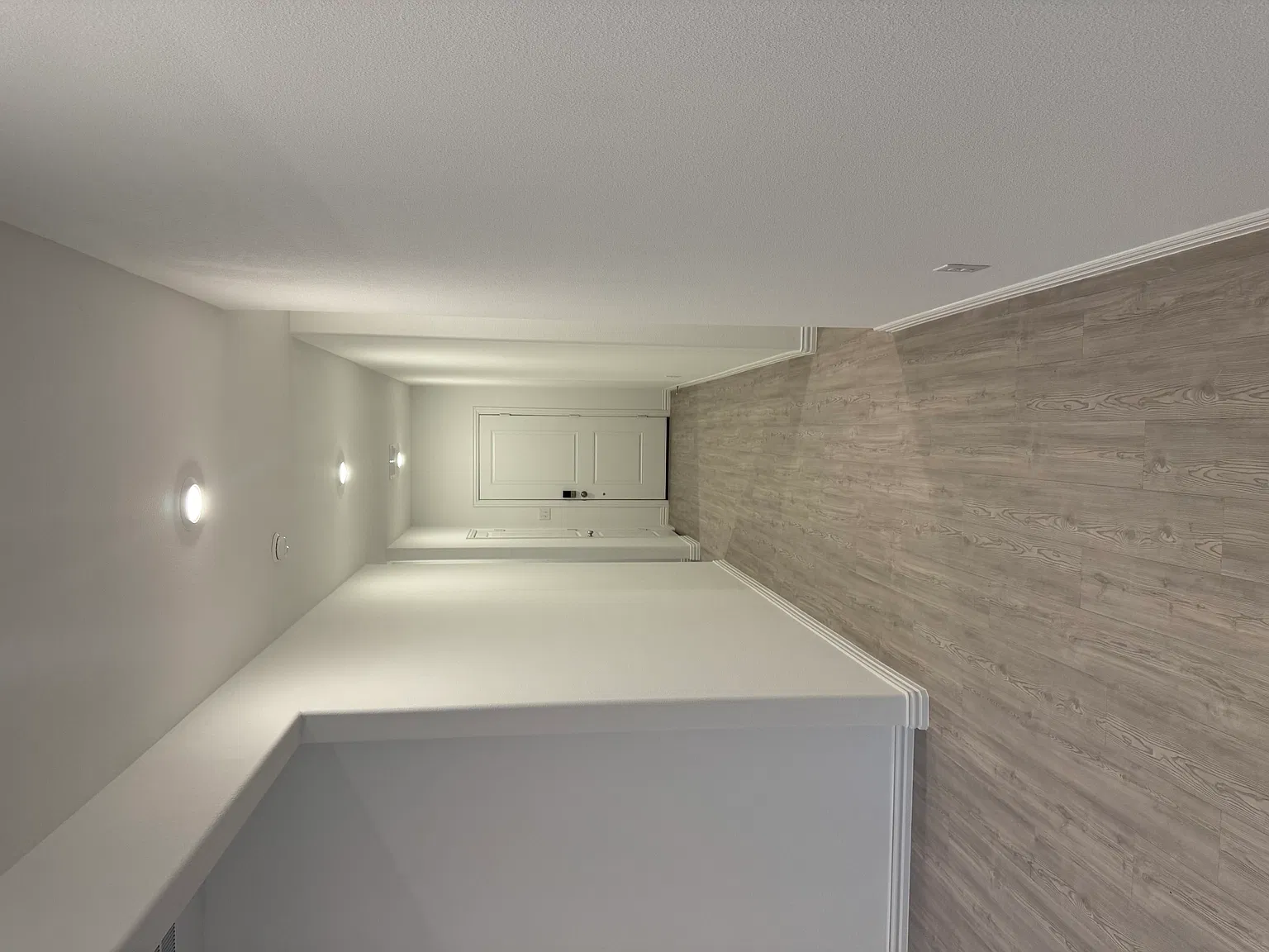 4 bed, 2011 sqft, $2,295 — Photo 3
