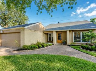 10519 Clear Cove Ln, Houston, TX 77041