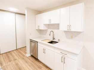 405 S Columbia Blvd W #107, Lethbridge, AB T1K5R8