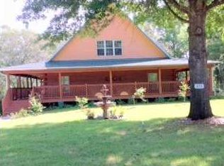 411 Red Bay Cir, Southport, FL 32409