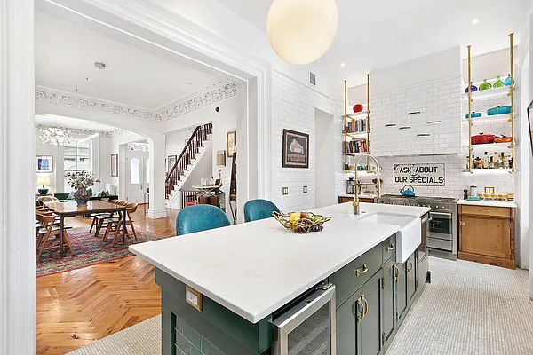 Sold by Compass | media 40