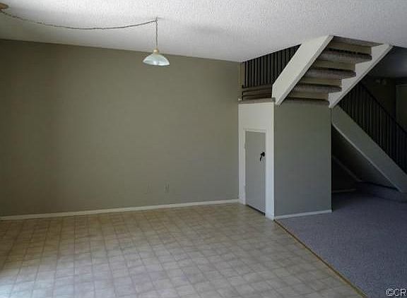 5th image of 2932 N Cottonwood St Unit 15
