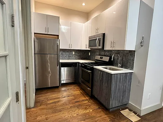 Rented by Yup Realty LLC | media 8