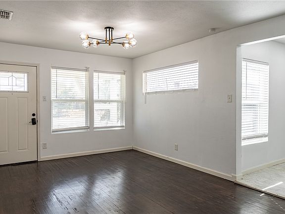 4th image of 5808 Rio Vista Ave