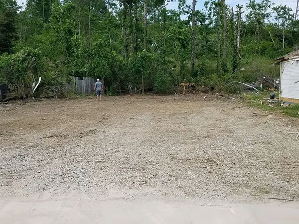 1020 Georgetown Ln, Birmingham, AL 35217