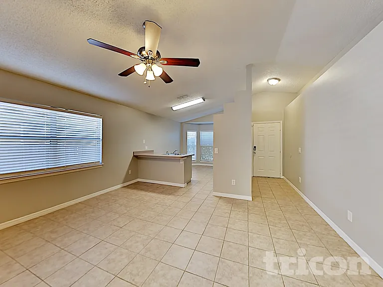 8514 Blackberry Ave — Photo 4