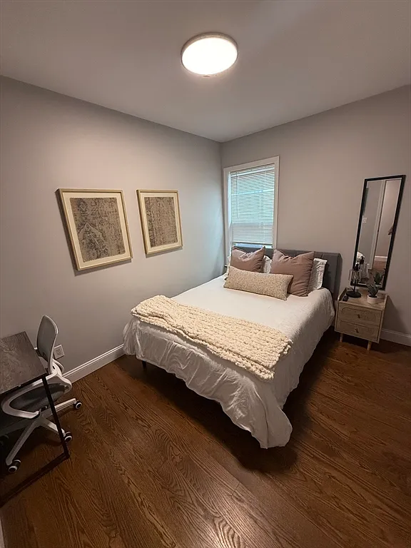 5 bed, 1550 sqft, $7,550 — Photo 3