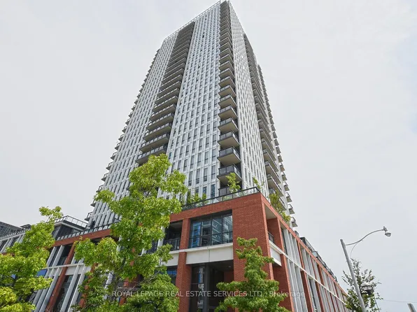55 Regent Park Blvd #2708, Toronto, ON M5A 0C2