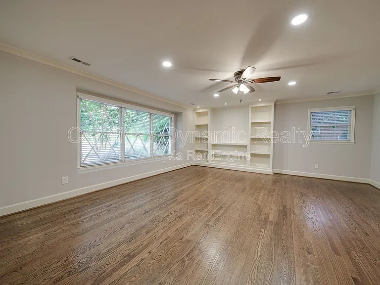6700 Castlegate Dr — Photo 49