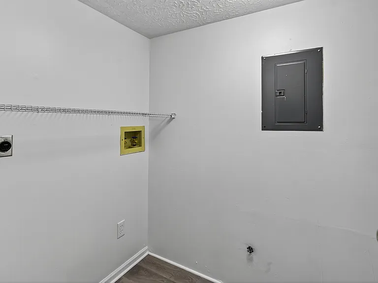 3175 Roesch Blvd #20 — Photo 16