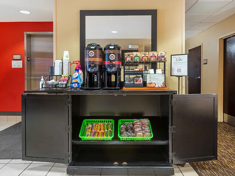 Free Grab-and-Go Breakfast