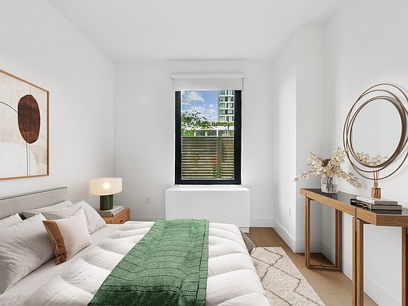 5th image of 145 Clinton St #3S