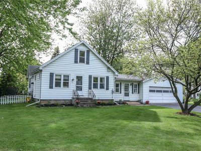 75 Eugene St, Gates, NY, 14606