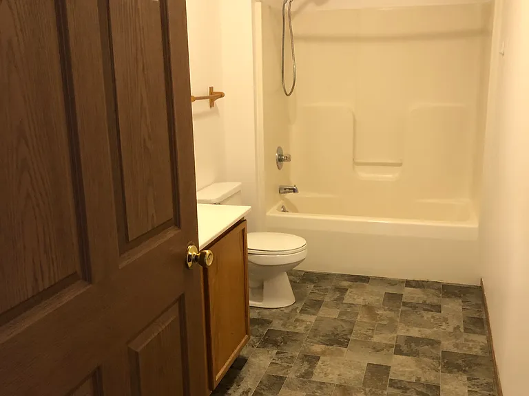 212 E Bridge St #212 — Photo 6