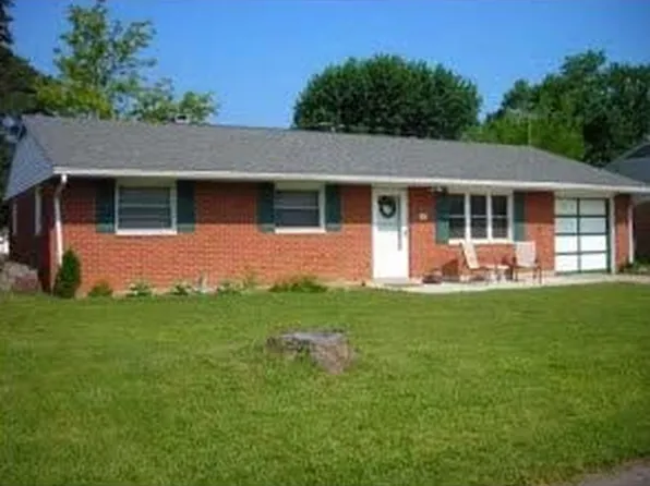125 Stewart Dr, Sidney, OH 45365