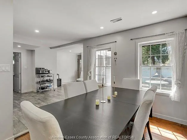 312 Coronado Dr — Photo 15
