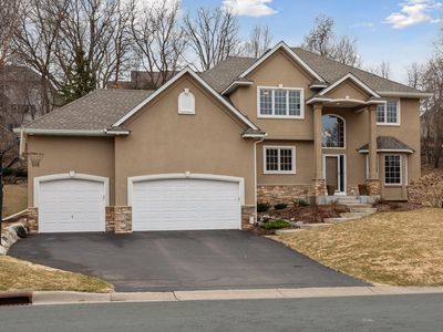 1490 Pinetree Trl, Eagan, MN, 55122