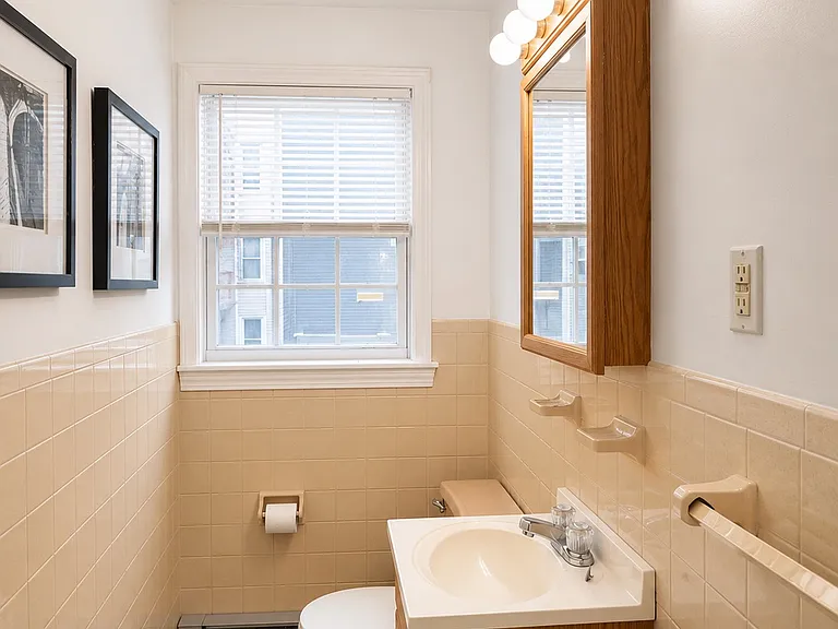 29 Concord St #2 — Photo 8