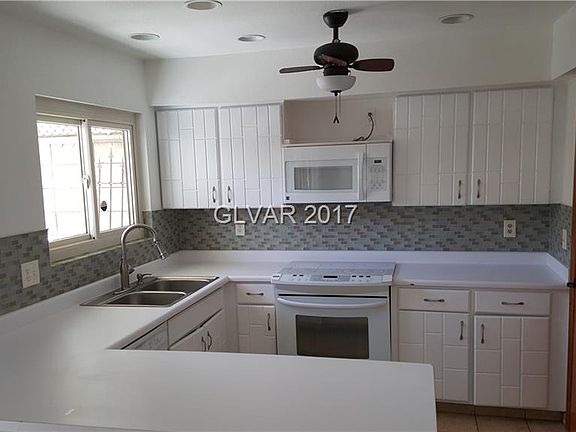 5th image of 3408 Townhouse Dr