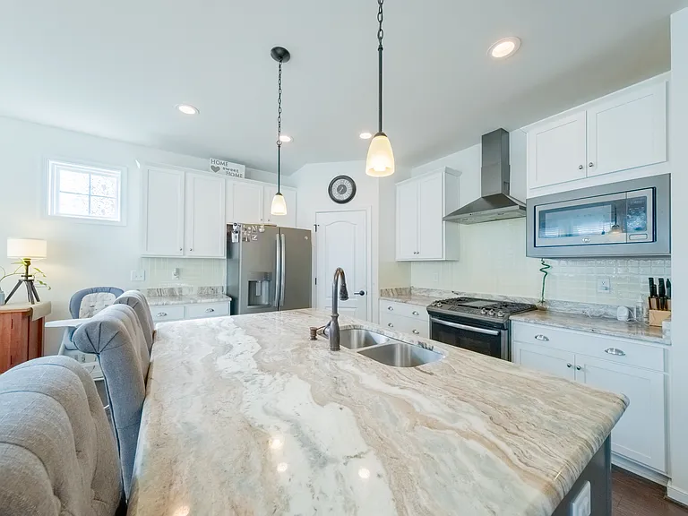 10878 Holman Ridge Rd — Photo 38
