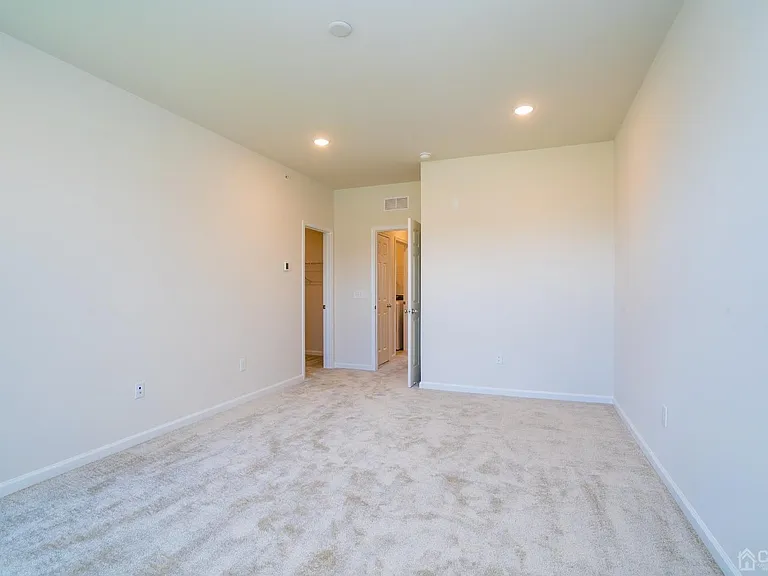 218 Peyton Pl — Photo 21