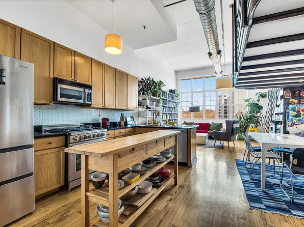 689 Myrtle Ave APT 3B, Brooklyn, NY 11205