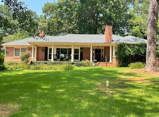 515 Park Cir, Forsyth, GA 31029