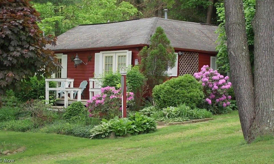 1st image of 6829 Lakeview Dr